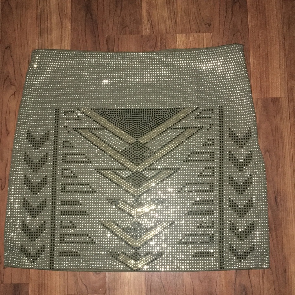 HAMMERED SHINY SHORT SKIRT !